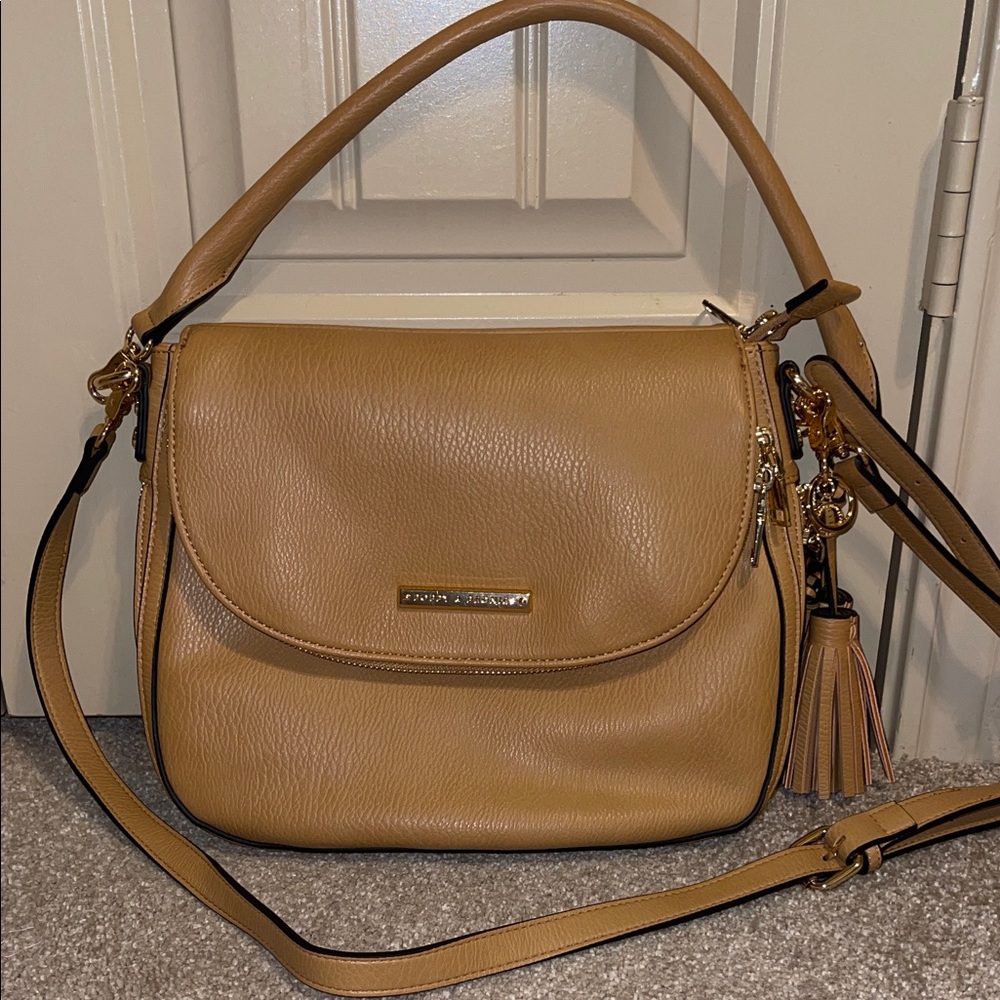 Poppy & Peonies Downtown Crossbody in Camel NEW